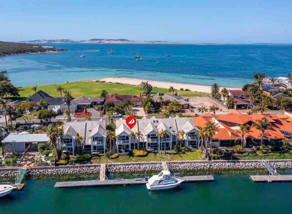 The Blacklighters-Waterfront Retreat Port Lincoln Eksteriør billede